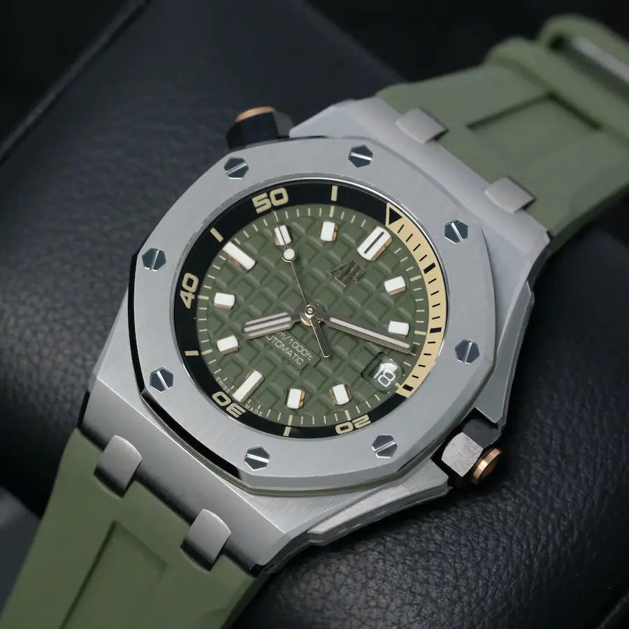 Audemars Piguet Royal Oak Offshore 42MM 15720ST.OO.A052CA.01