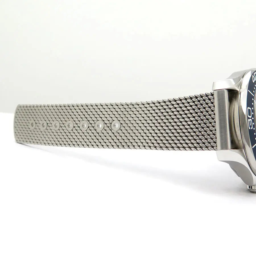 Omega Seamaster 41MM 210.30.42.20.03.002 James Bond