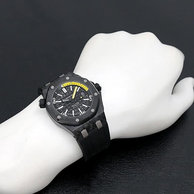 Audemars Piguet Royal Oak Offshore Diver 42MM 15706AU.OO.A002CA.01 Forged Carbon
